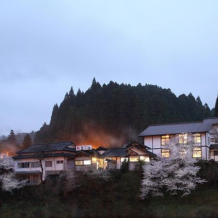 Ryokan Yunosako Minamioguni Eksteriør bilde